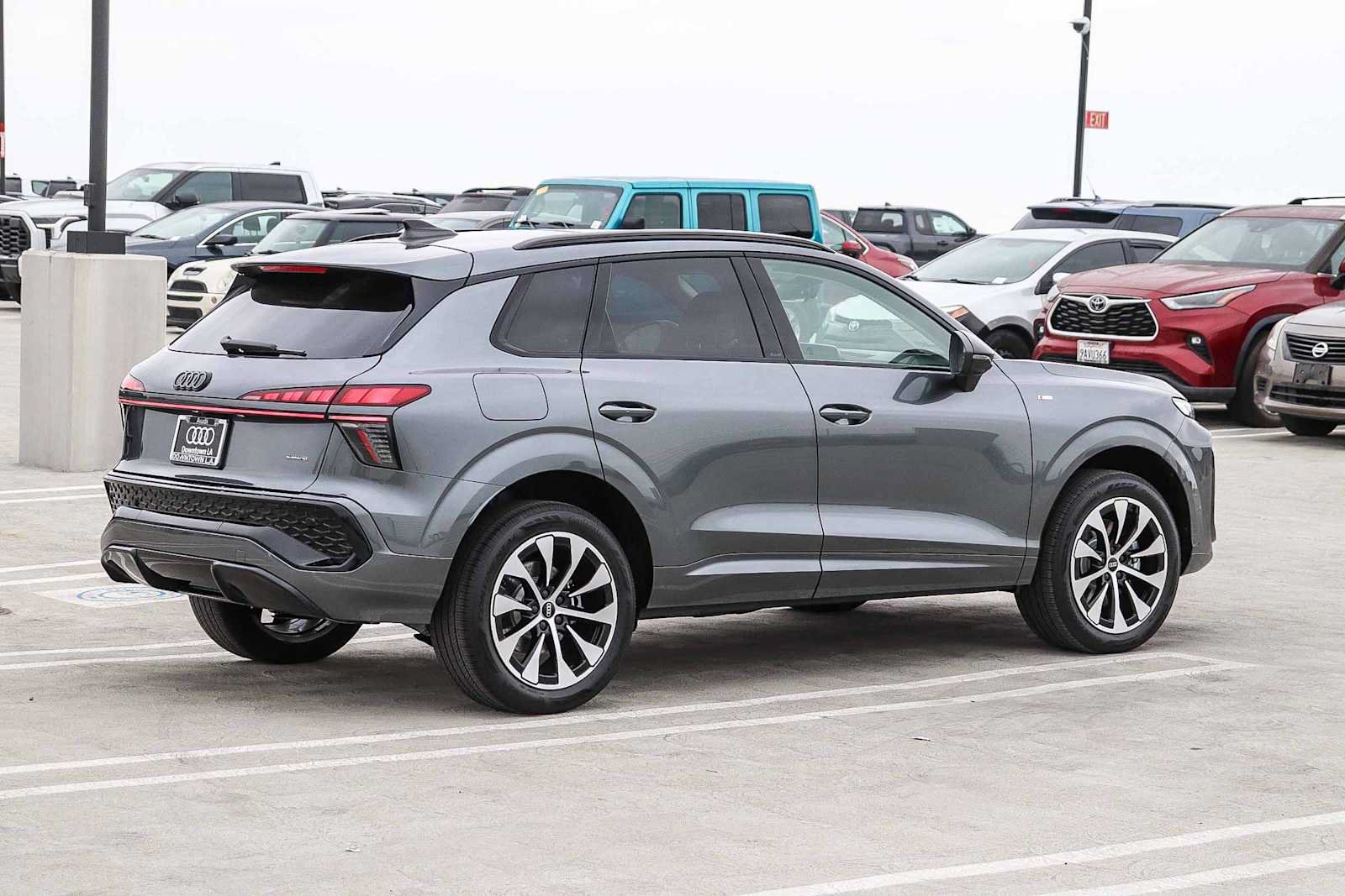 New 2026 Audi Q3 quattro 2.0T AWD/4WD image 4