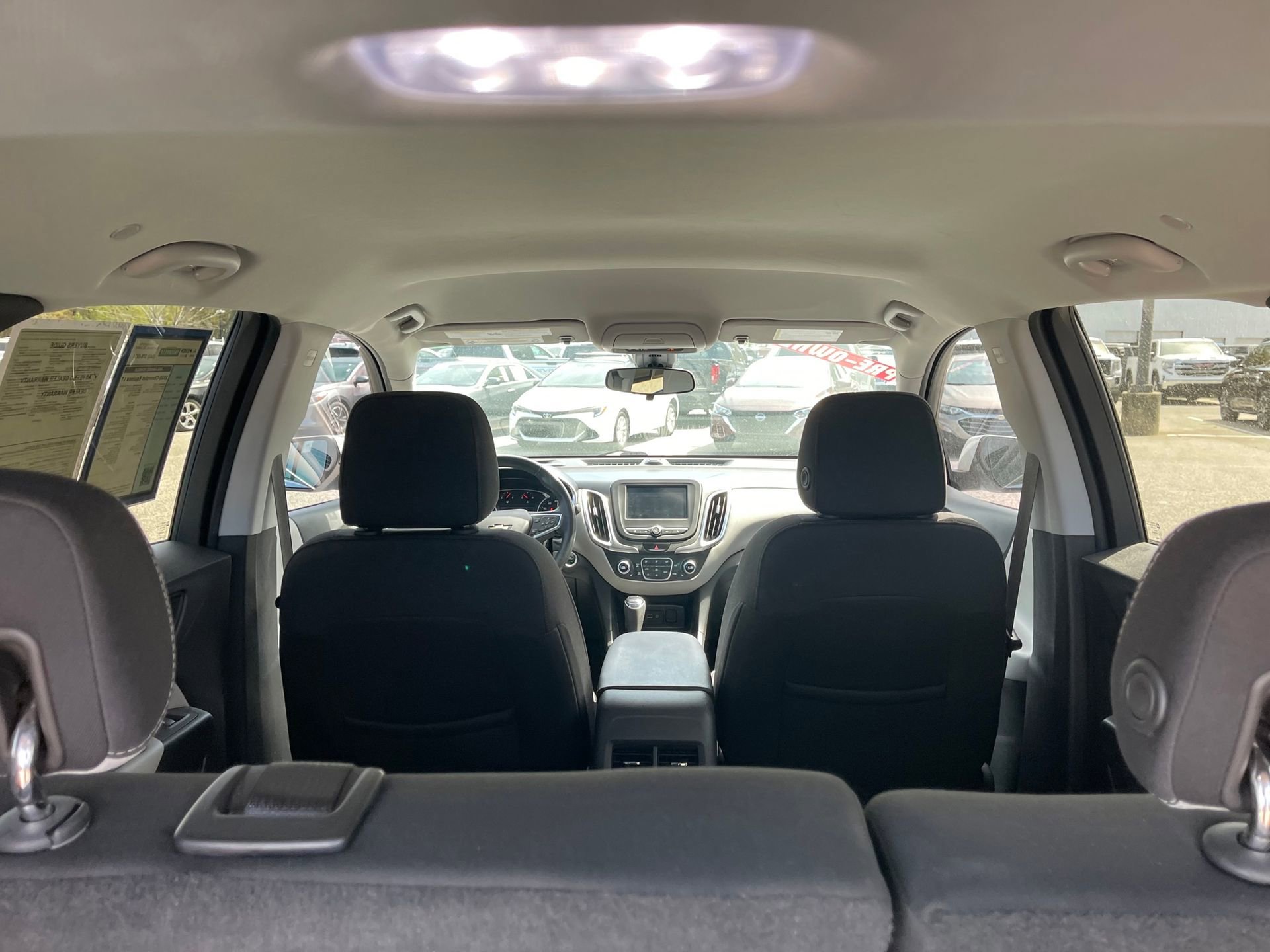 Used 2020 Chevrolet Equinox LT FWD image 24