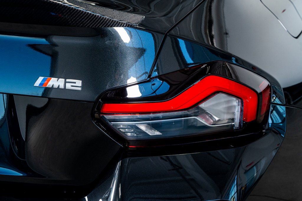 Used 2023 BMW M2 w/ Lighting Package image 31
