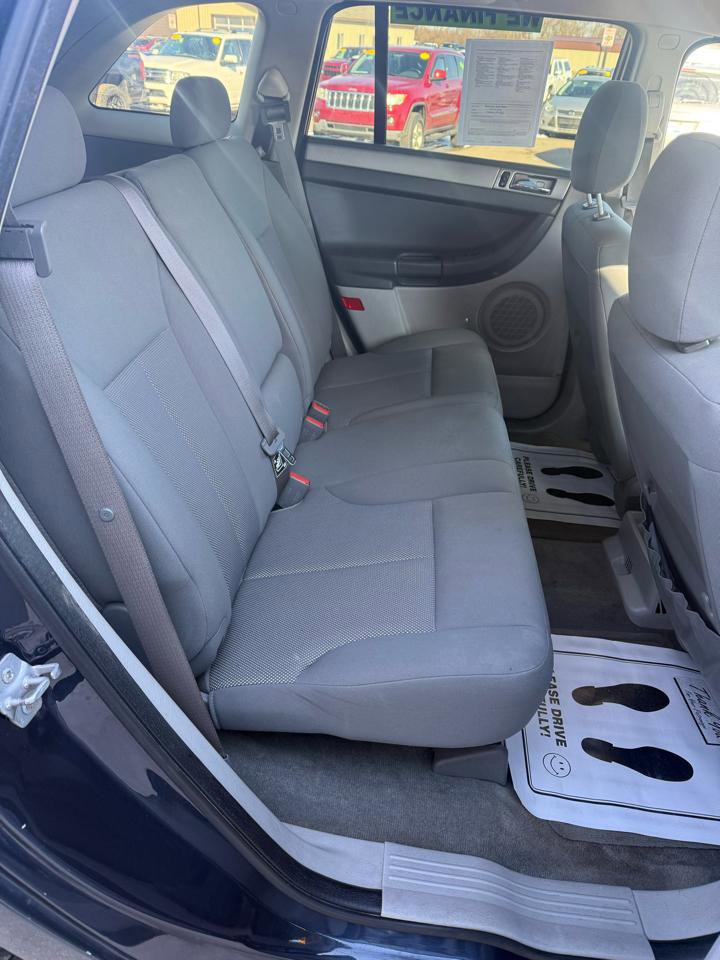 Used 2008 Chrysler Pacifica LX image 15