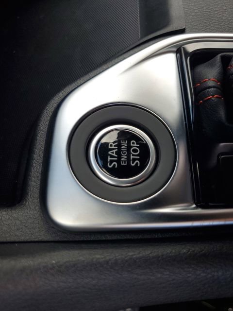 New 2025 Nissan Sentra SR w/ Trunk Package image 20