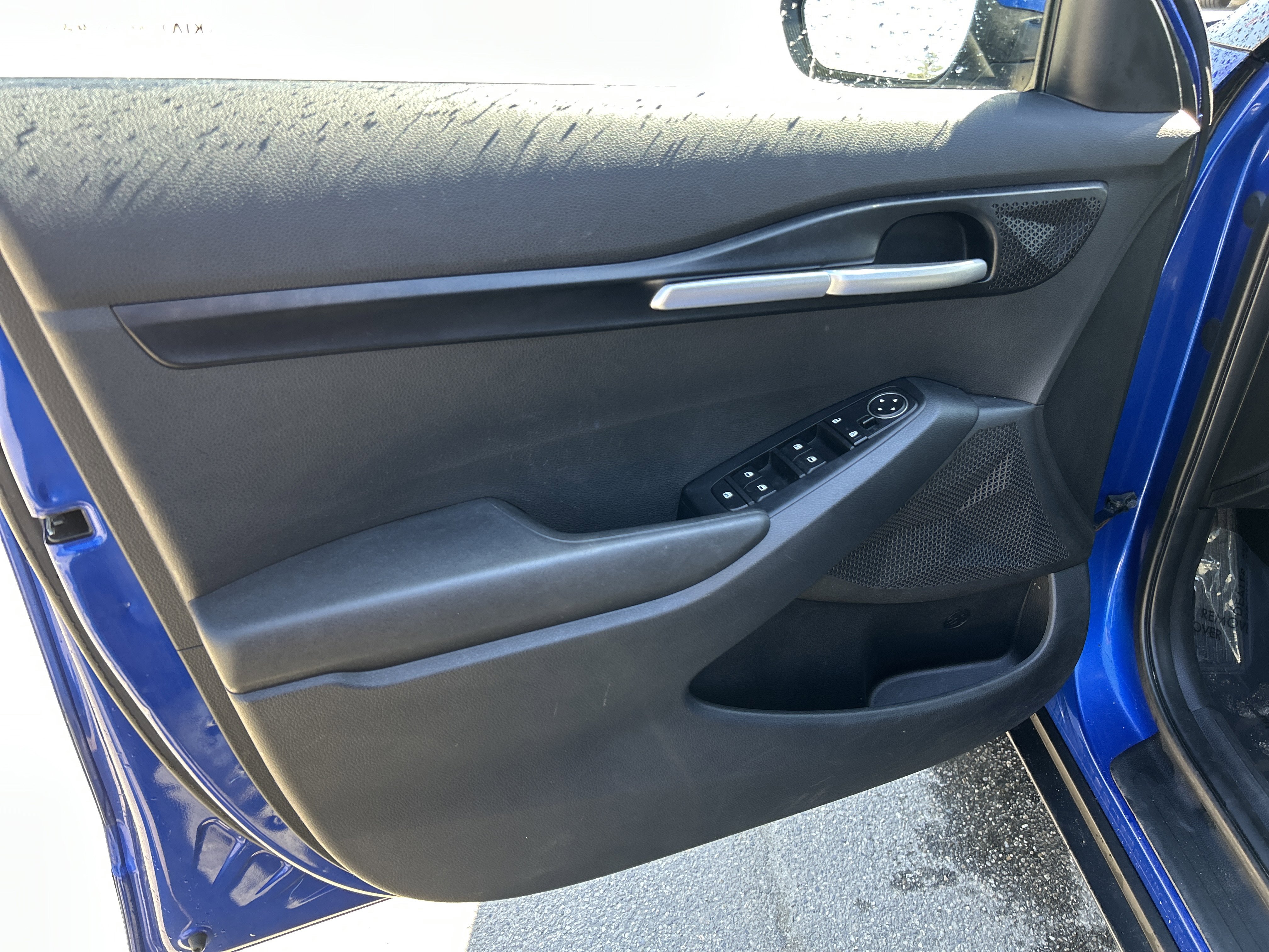 Used 2021 Kia Seltos LX image 15