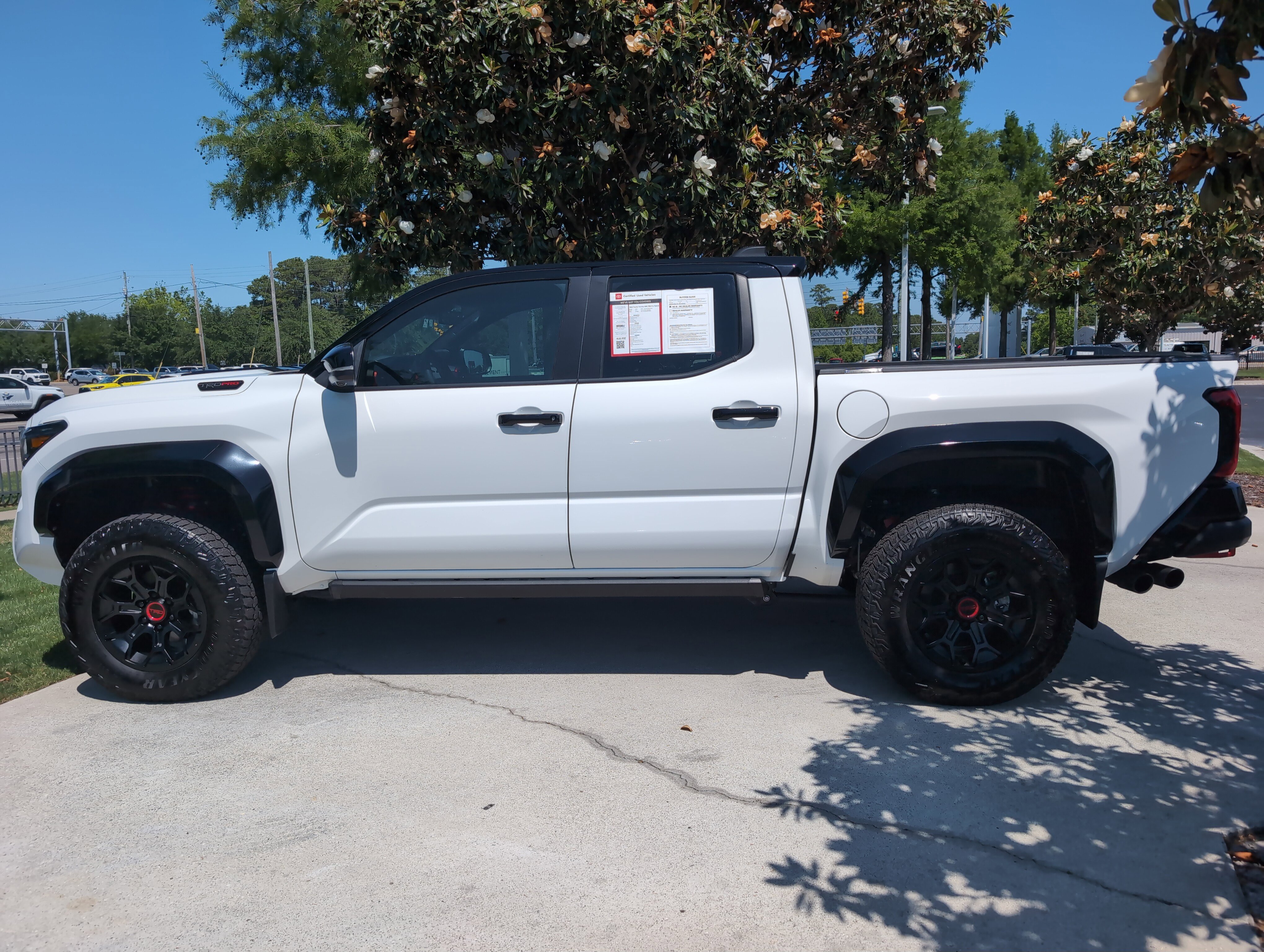 Certified 2025 Toyota Tacoma TRD Pro w/ Tow Tech Package AWD/4WD image 6