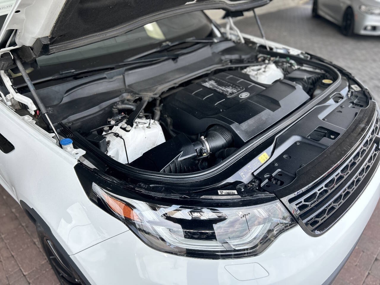 Used 2019 Land Rover Discovery HSE Luxury AWD/4WD image 81