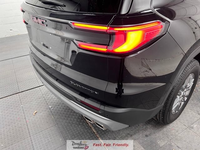 Used 2025 GMC Acadia Elevation FWD image 13