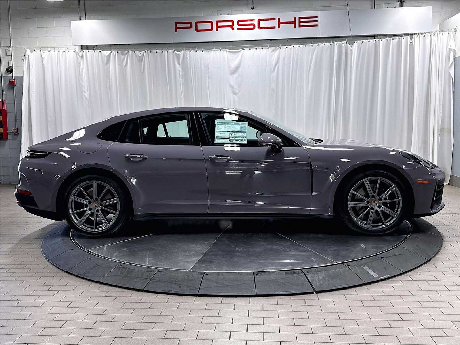 New 2026 Porsche Panamera 4 AWD/4WD image 8
