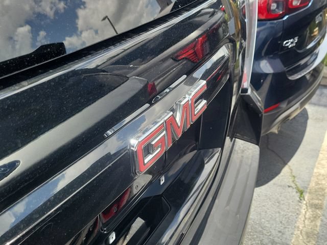 Used 2017 GMC Yukon XL SLT RWD image 4