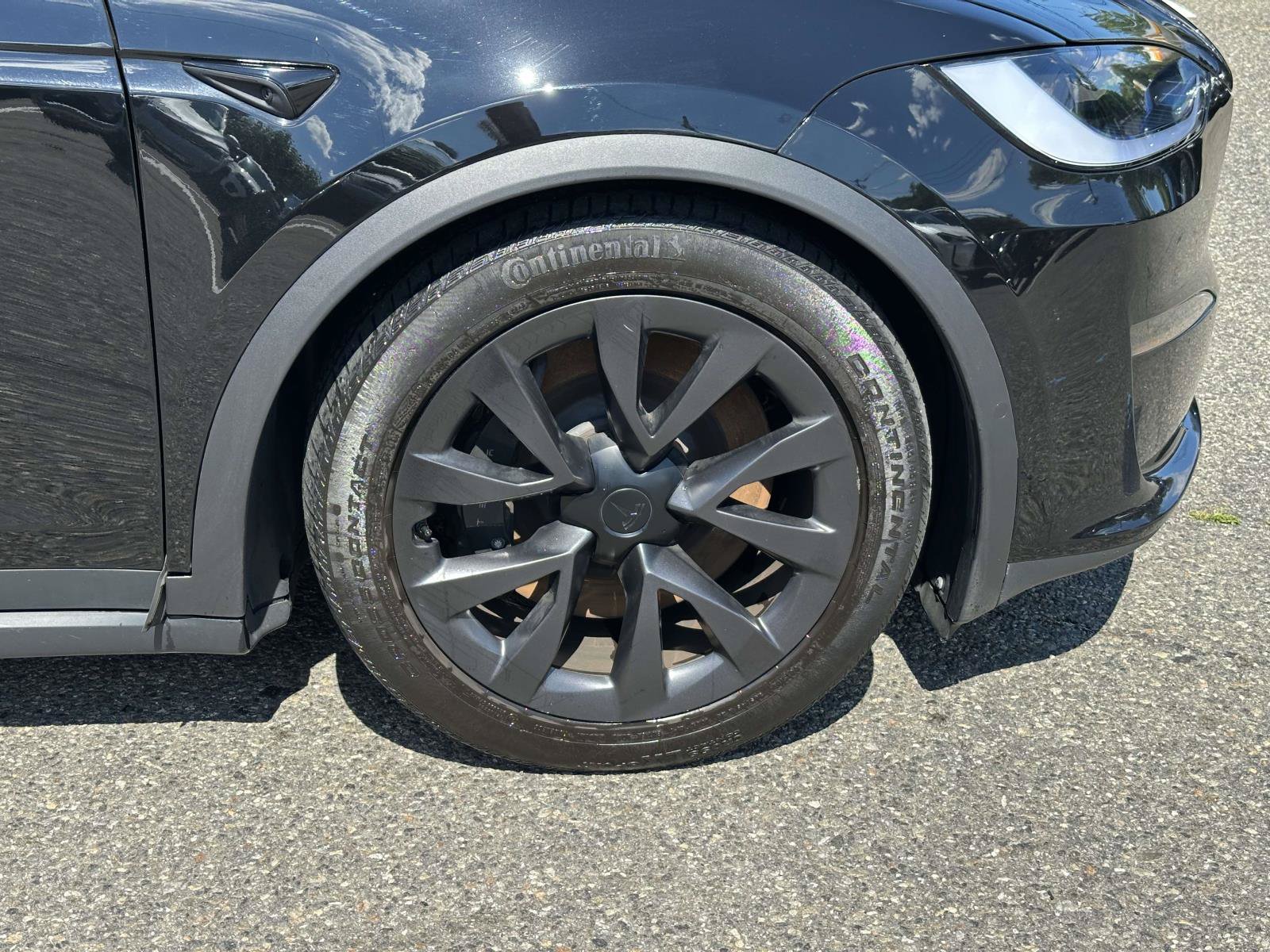Used 2023 Tesla Model X AWD/4WD image 7