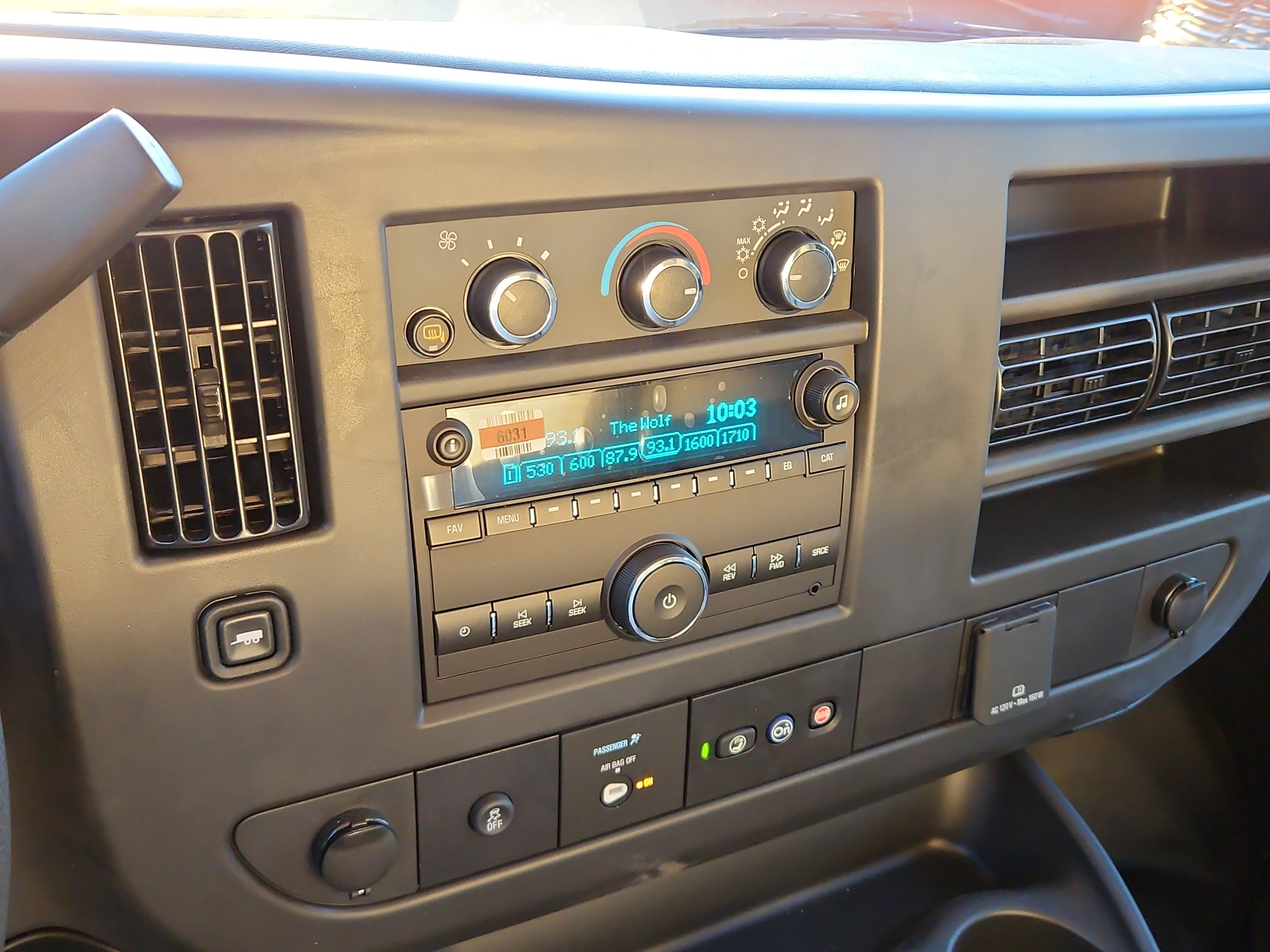 New 2025 Chevrolet Express 3500 w/ Power Convenience Package image 14