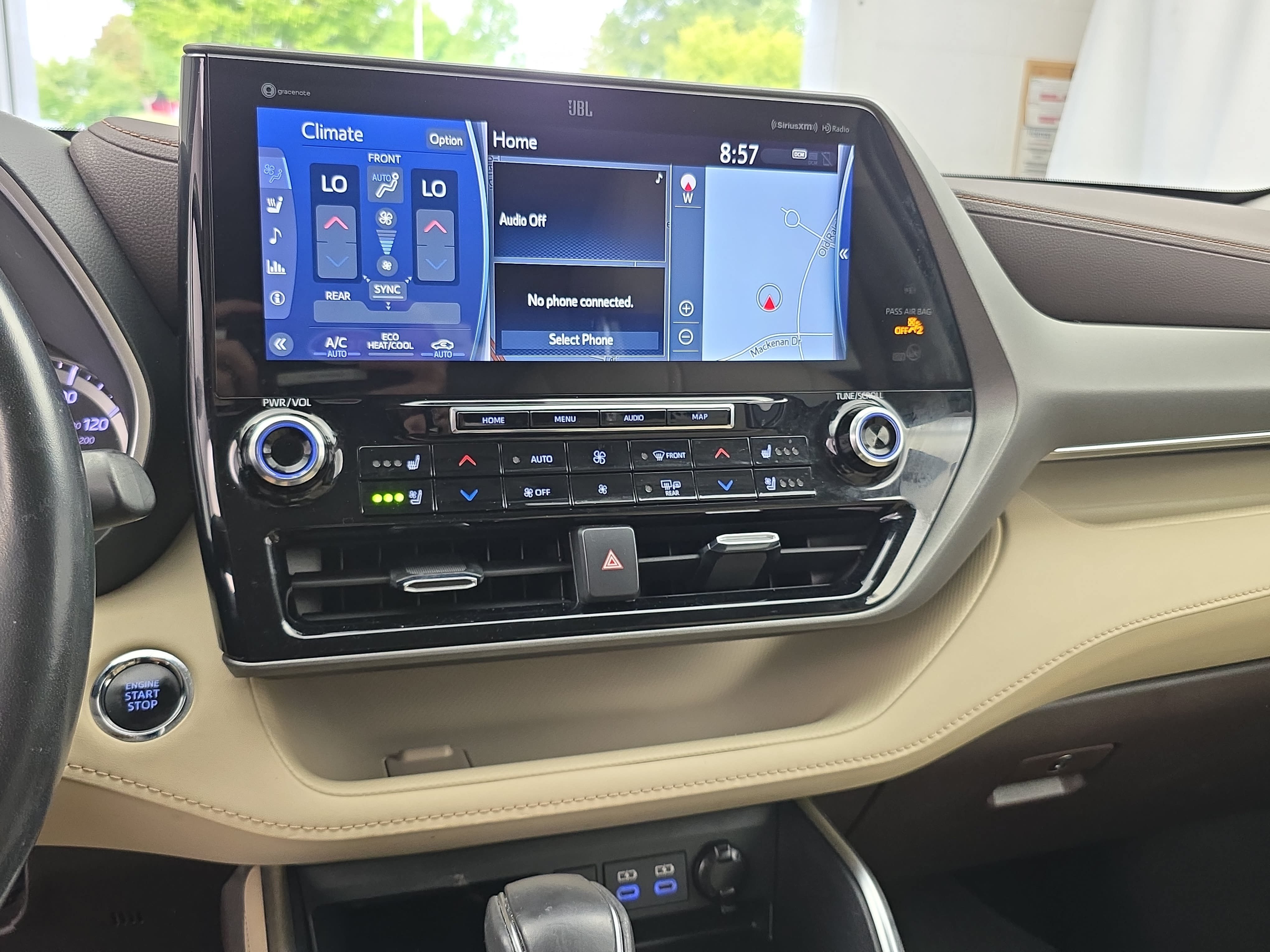 Used 2022 Toyota Highlander Limited AWD/4WD image 21