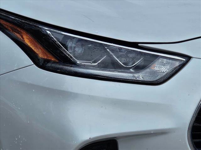 Used 2022 Toyota Highlander Platinum image 5