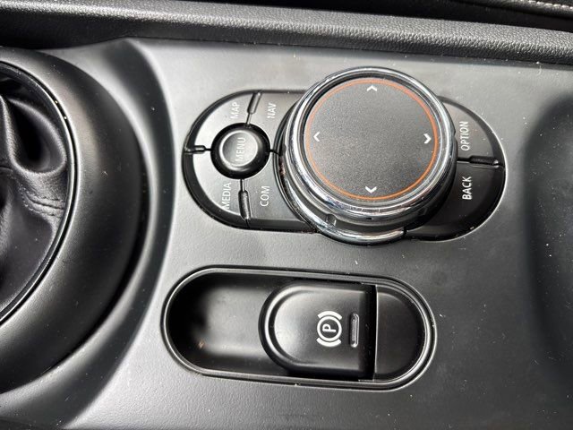 Used 2018 MINI Cooper Clubman S image 44