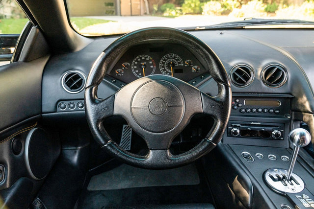 Used 2004 Lamborghini Murcielago Coupe image 45