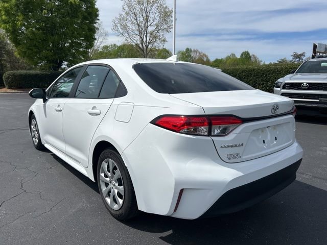 Used 2024 Toyota Corolla LE image 7