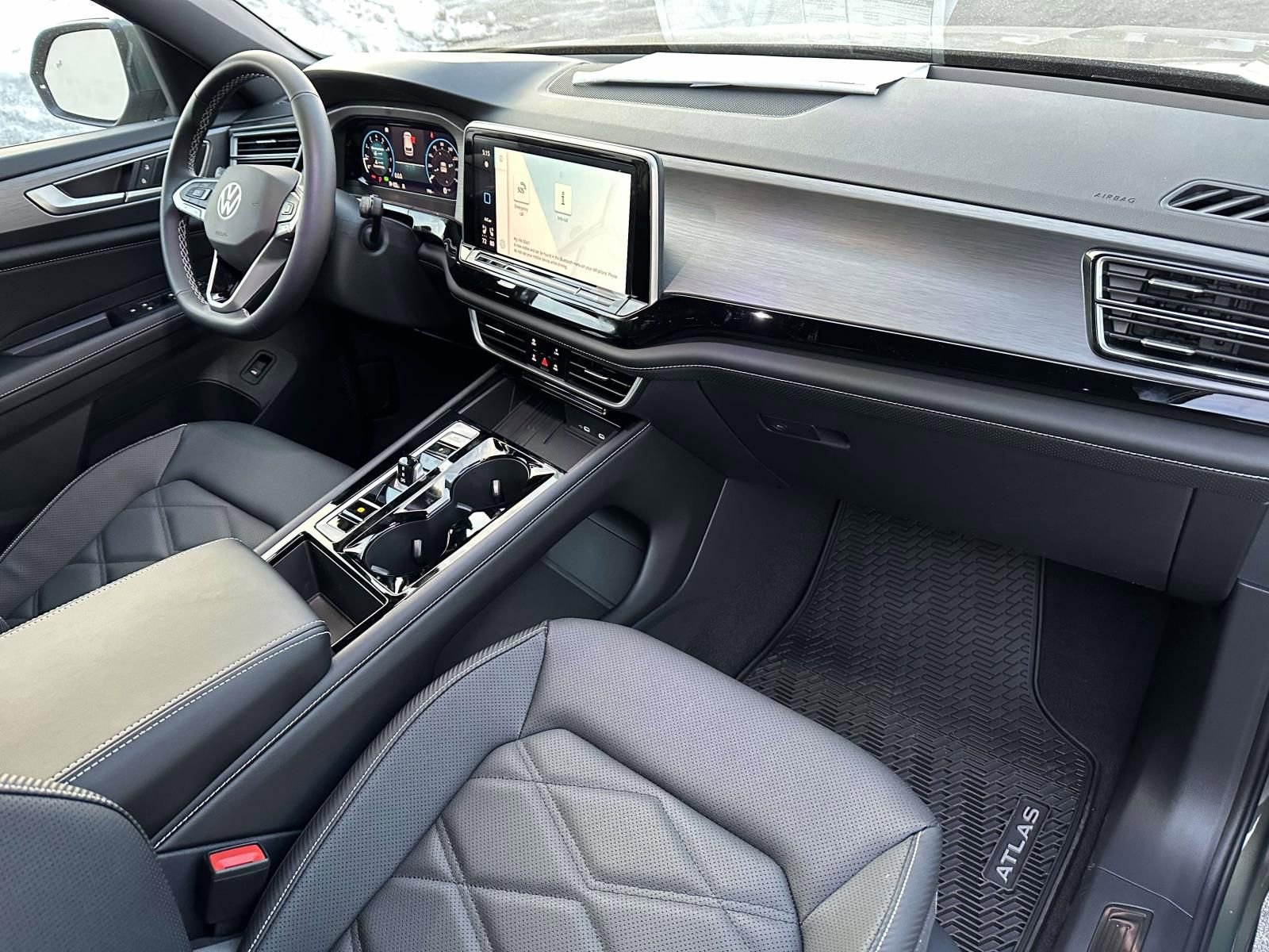 New 2026 Volkswagen Atlas Cross Sport SE image 12