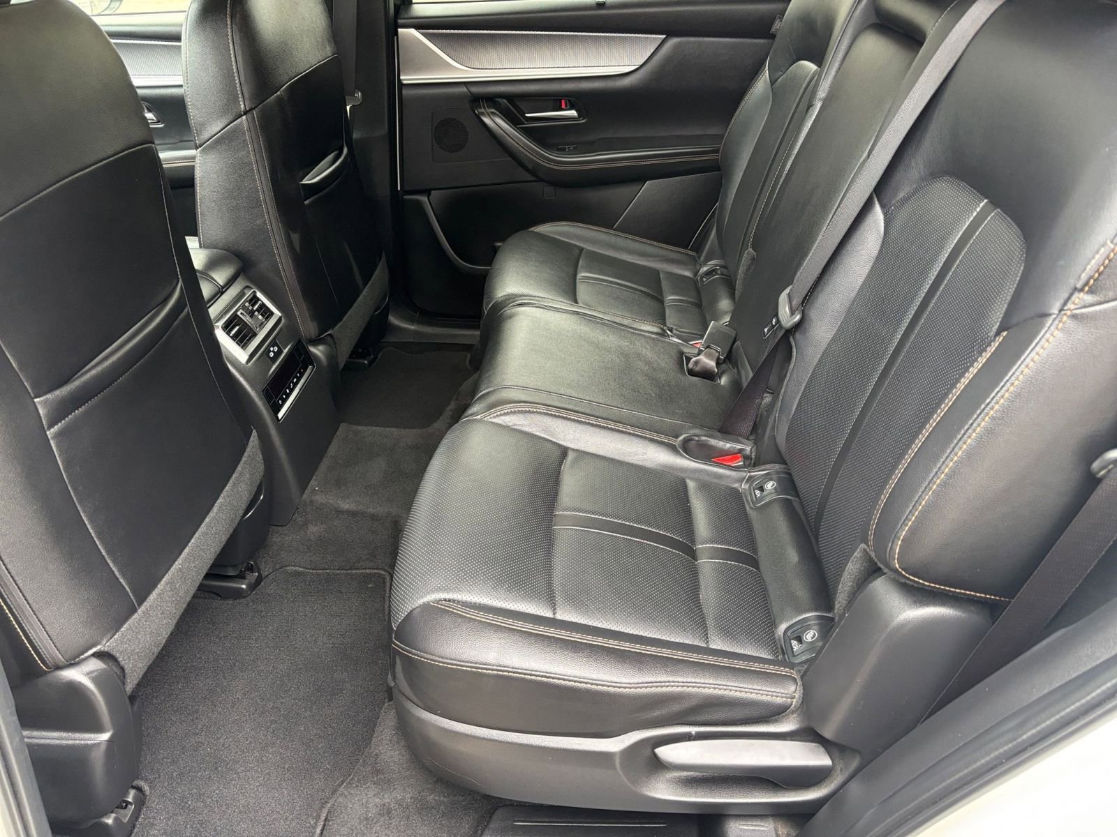 Used 2025 MAZDA CX-70 3.3 Turbo w/ Preferred Package image 23