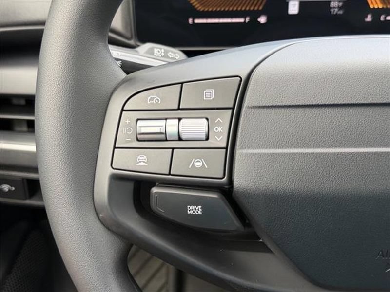 New 2026 Kia K4 FWD image 21