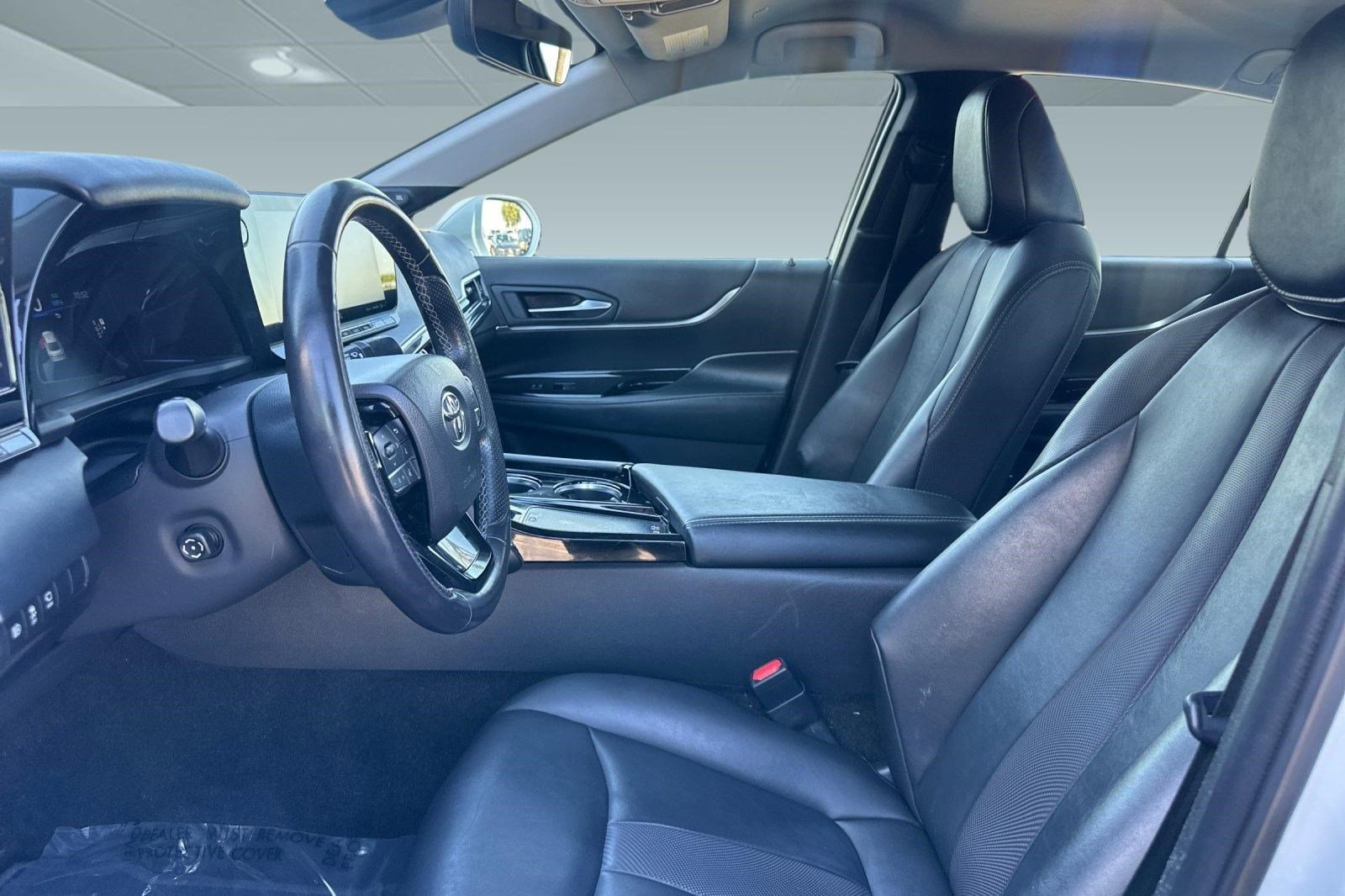 Used 2021 Toyota Mirai w/ Advanced Technology Package RWD image 5