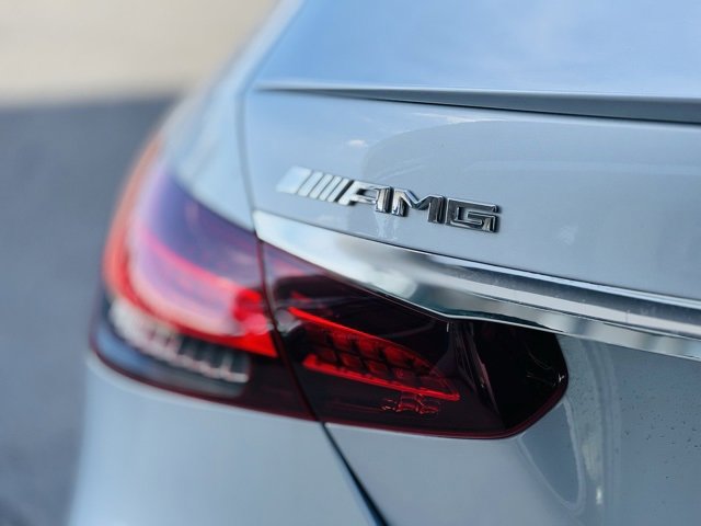 Used 2022 Mercedes-Benz E 53 AMG 4MATIC Sedan image 8