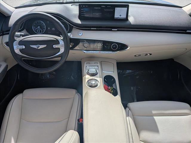 Used 2025 Genesis GV70 2.5T w/ Advanced Package AWD/4WD image 18