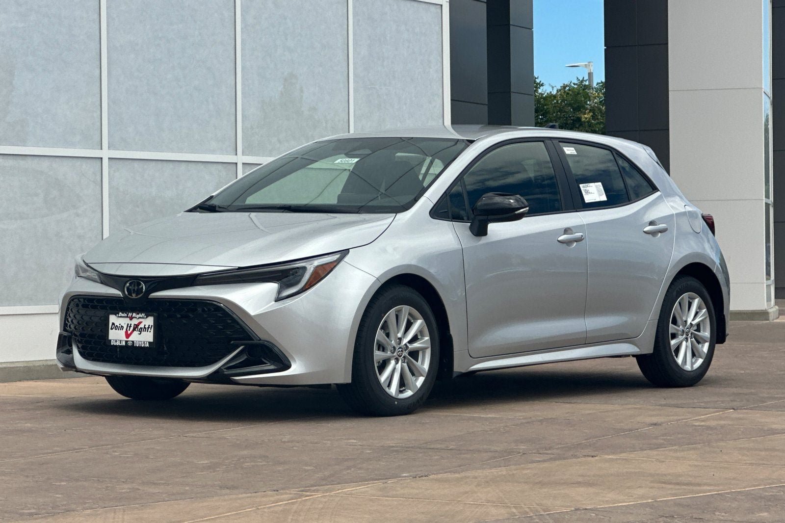 New 2026 Toyota Corolla SE FWD image 8