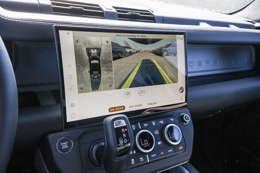 New 2026 Land Rover Defender 110 X AWD/4WD image 25