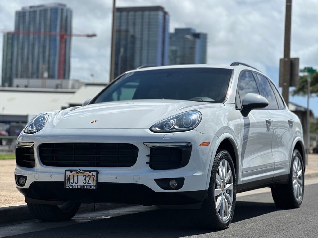 Used 2018 Porsche Cayenne Platinum Edition w/ Premium Package