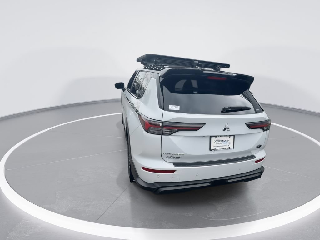 New 2026 Mitsubishi Outlander AWD image 7