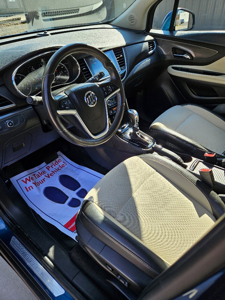 Used 2020 Buick Encore Preferred image 7