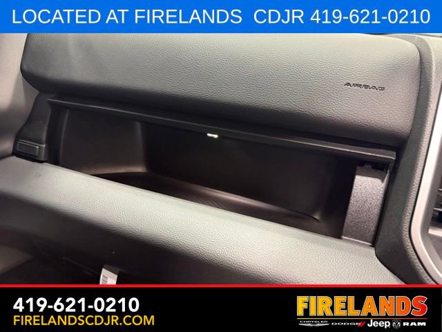New 2026 RAM 1500 4x4 Crew Cab image 25