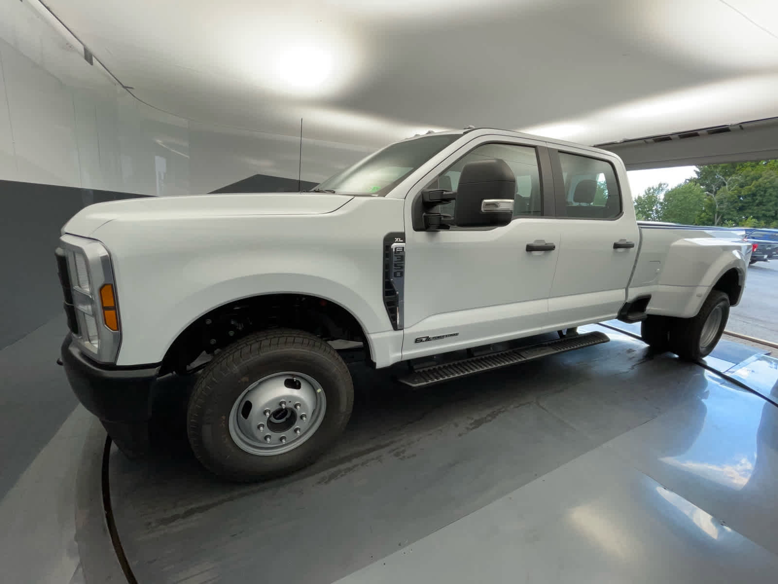 New 2026 Ford F350 XL image 6