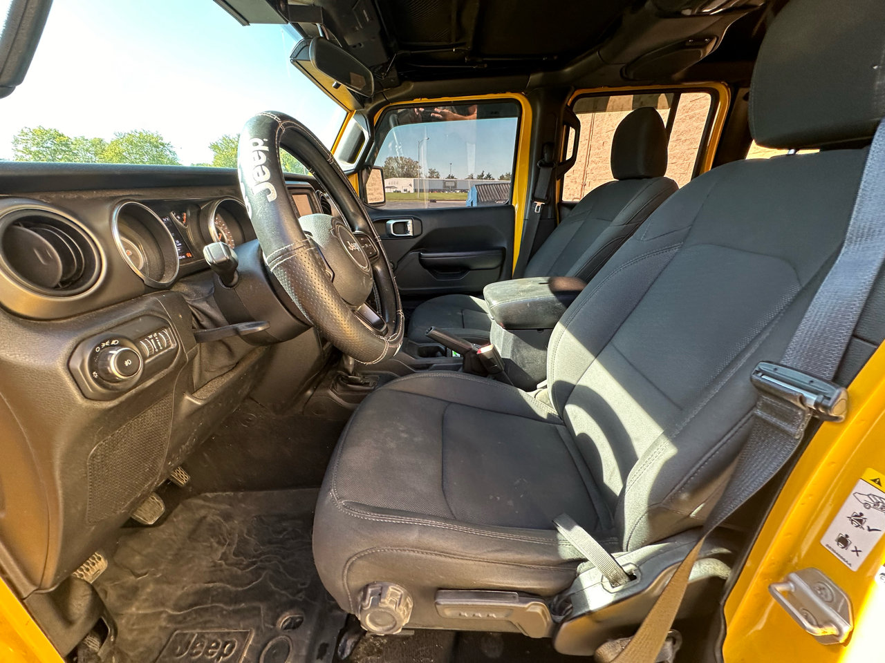 Used 2019 Jeep Wrangler Unlimited Sport AWD/4WD image 10