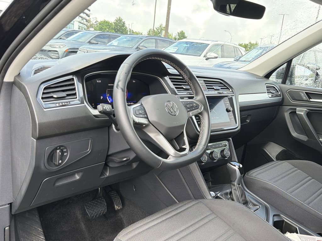 Used 2024 Volkswagen Tiguan S FWD image 10