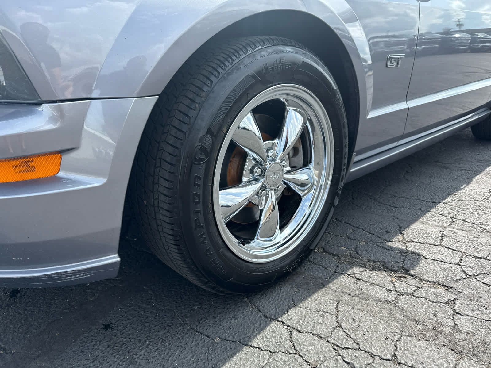 Used 2006 Ford Mustang GT RWD image 9