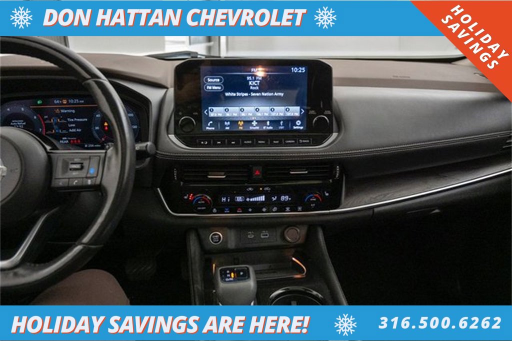 Used 2021 Nissan Rogue Platinum image 8