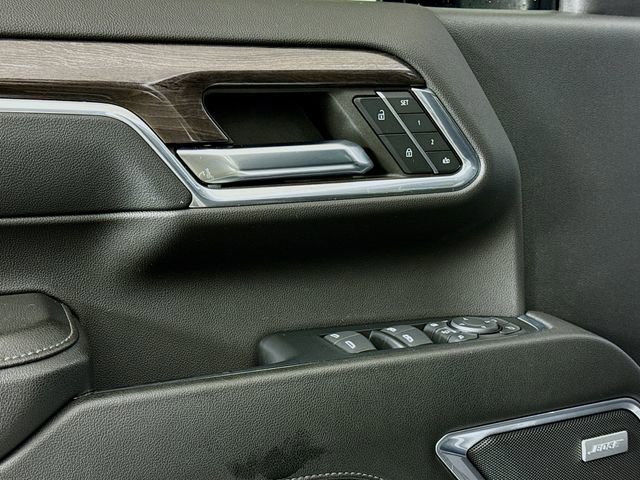 Used 2024 Chevrolet Silverado 3500 LTZ w/ LTZ Premium Package image 20