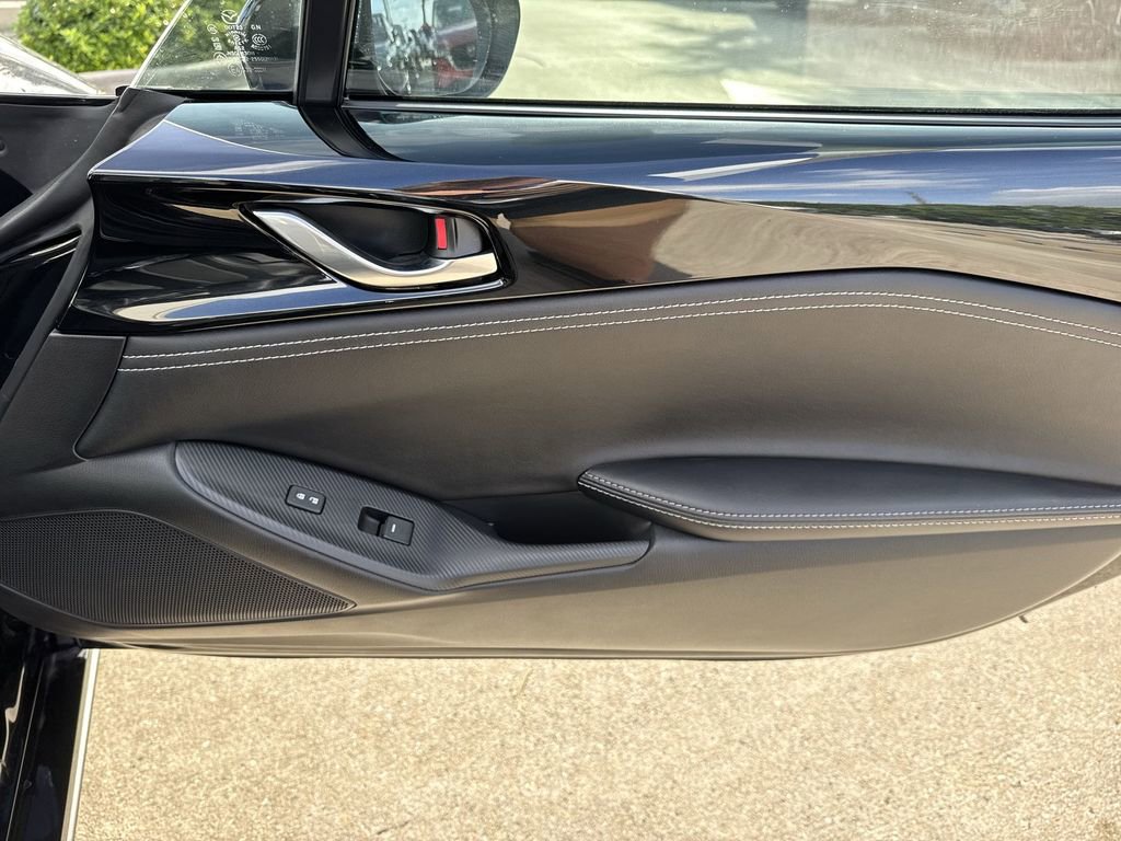 Used 2024 MAZDA MX-5 Miata RF Grand Touring w/ Weather Package image 41