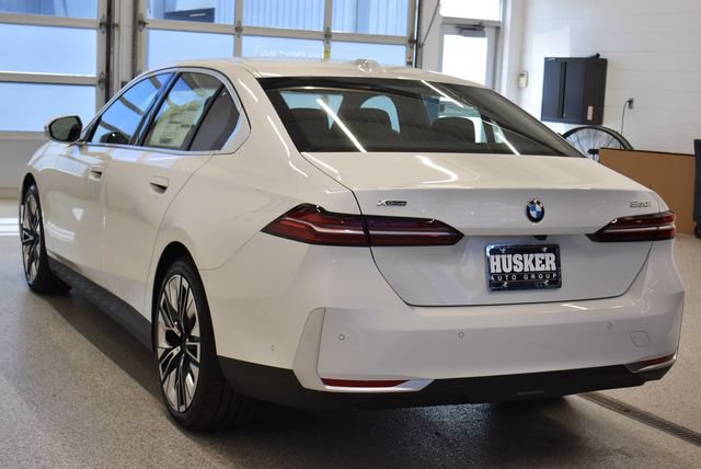 New 2027 BMW 530i xDrive w/ Premium Package AWD/4WD image 10
