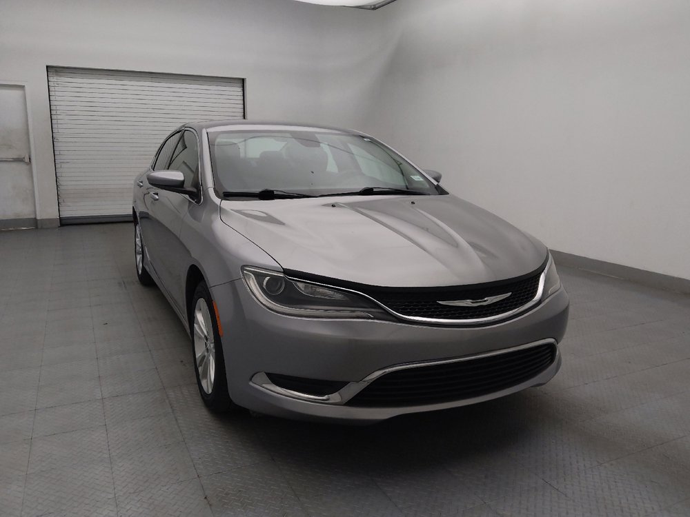 Used 2015 Chrysler 200 Limited FWD image 14