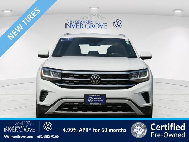 Certified 2023 Volkswagen Atlas Cross Sport SE AWD/4WD image 2
