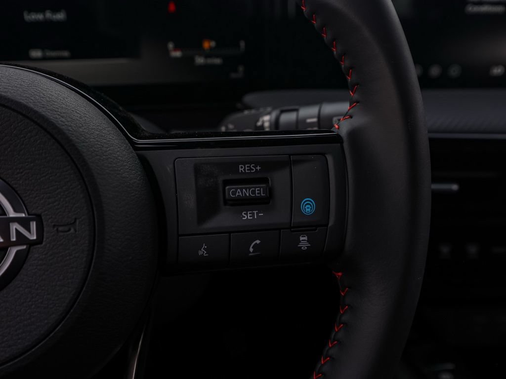 New 2026 Nissan Kicks SR FWD image 33