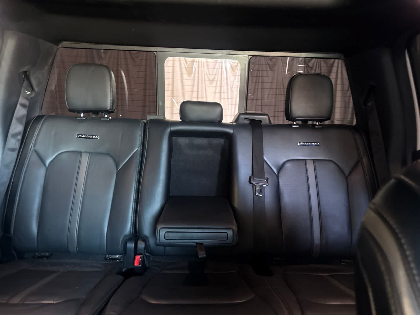 Used 2017 Ford F150 Platinum w/ Equipment Group 701A Luxury AWD/4WD image 23