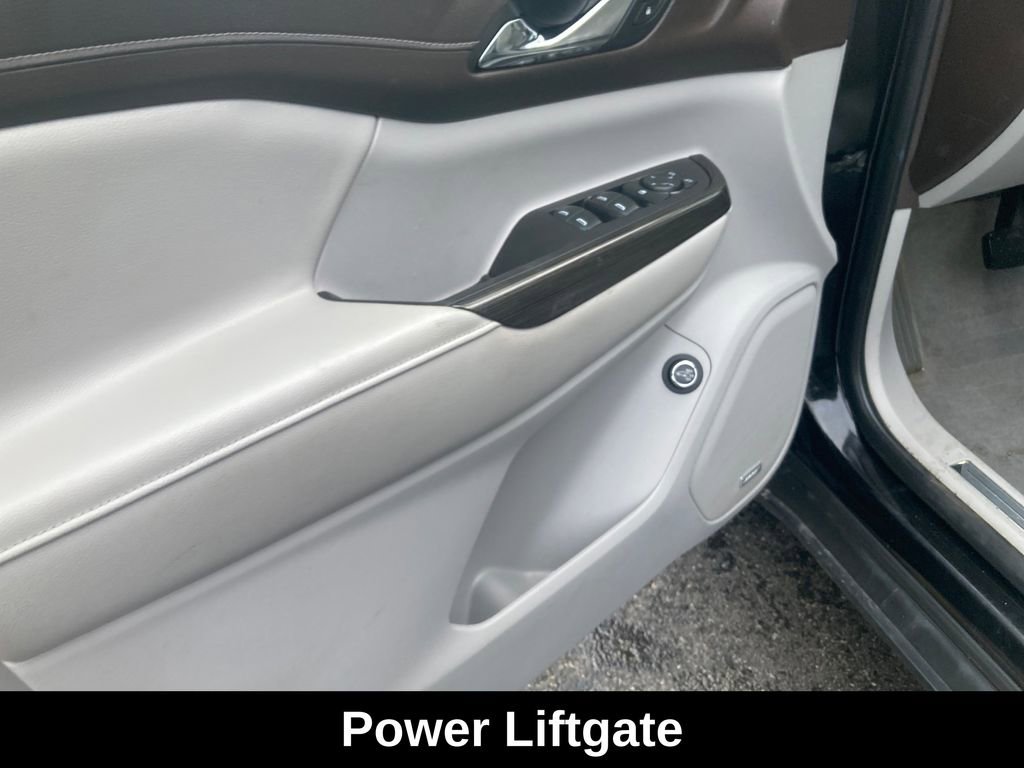 Used 2019 GMC Acadia SLT w/ LPO, Floor Liner Package image 13