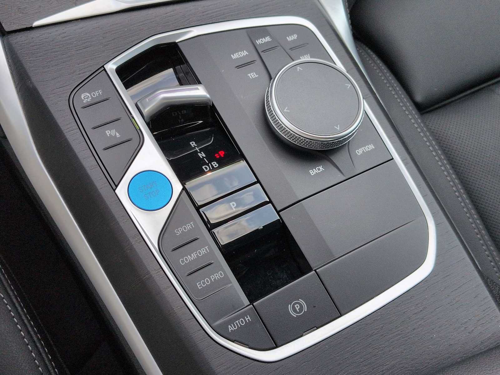 Used 2023 BMW i4 eDrive40 w/ M Sport Package RWD image 34
