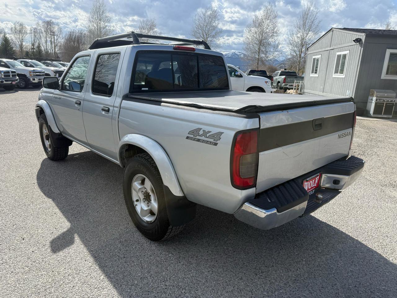 Used 2000 Nissan Frontier XE image 3