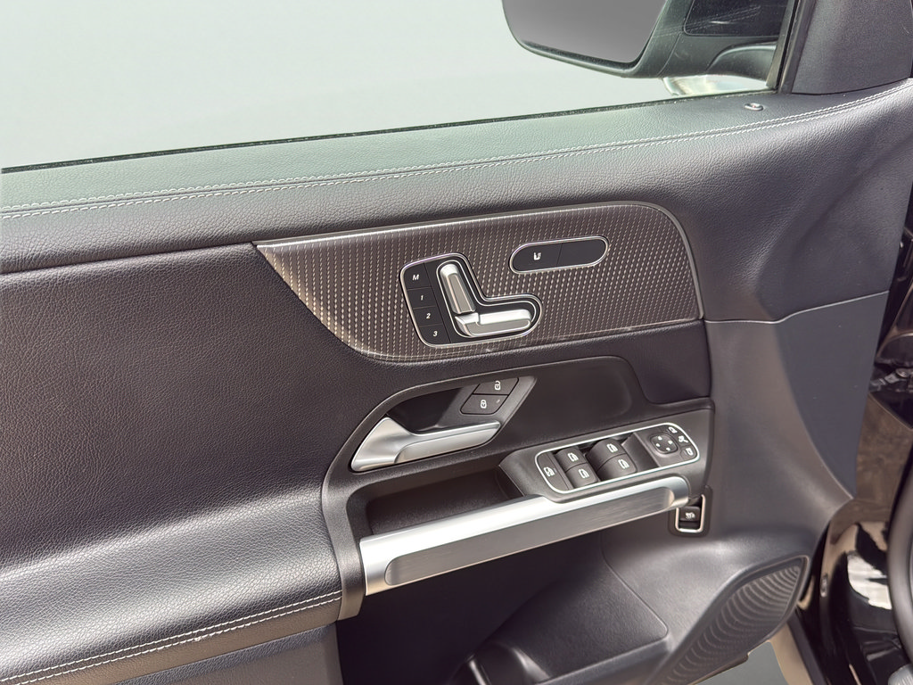 Certified 2022 Mercedes-Benz GLB 250 4MATIC image 10