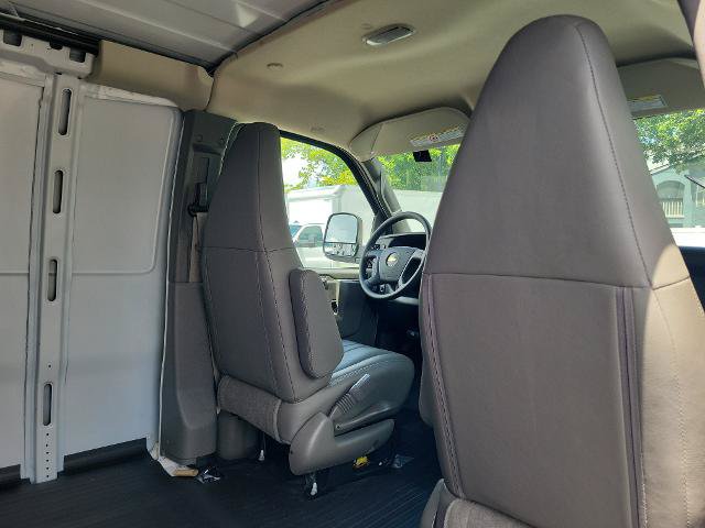 New 2026 Chevrolet Express 3500 Extended w/ Driver Convenience Package RWD image 10