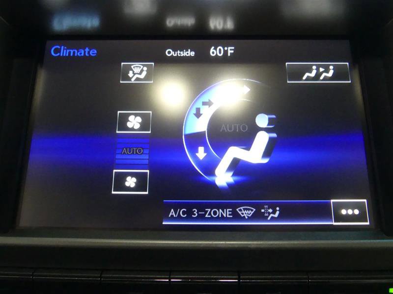 Used 2018 Lexus GX 460 Premium w/ Premium Package image 46