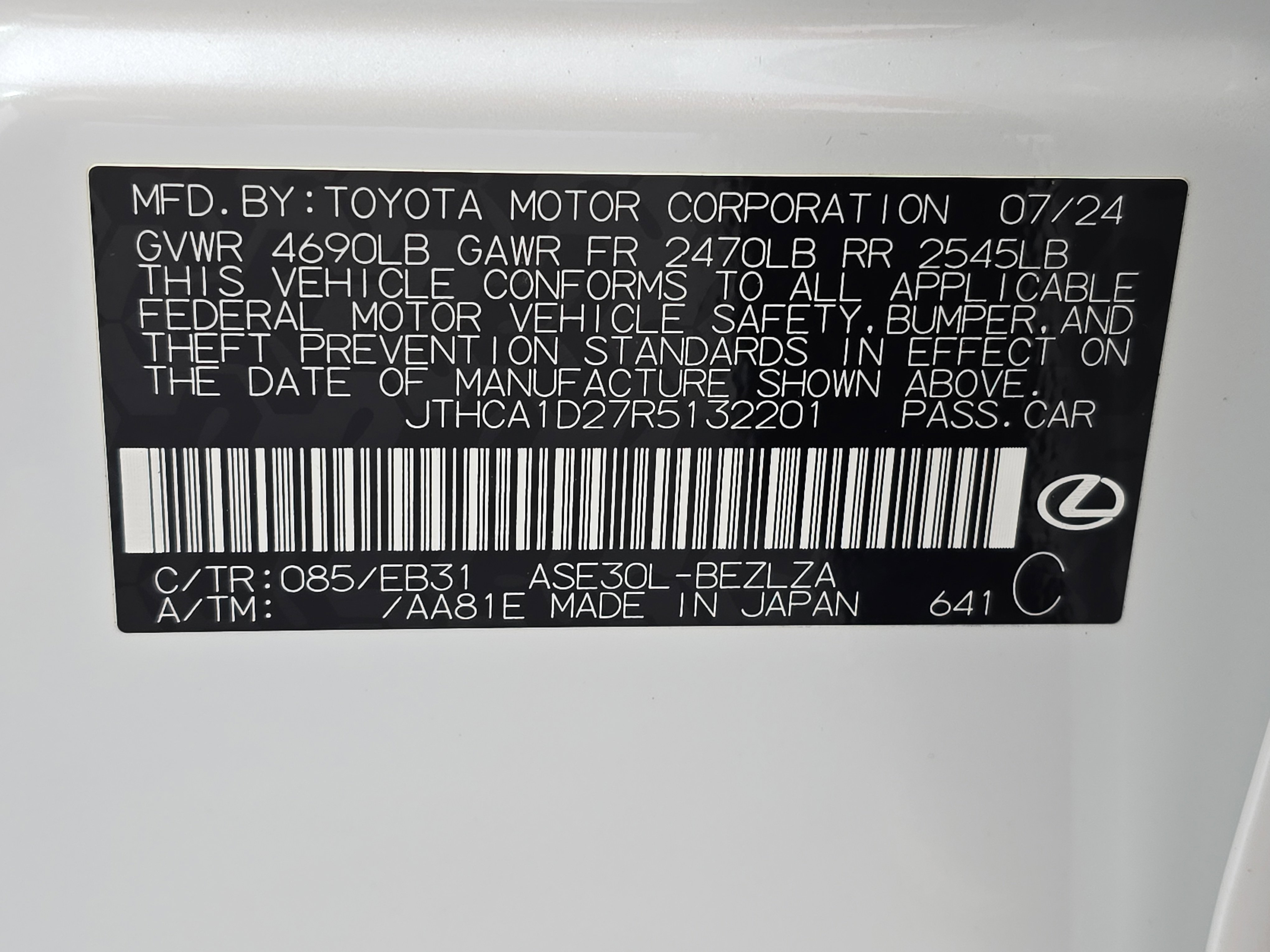 Used 2024 Lexus IS 300 w/ Comfort Package image 34