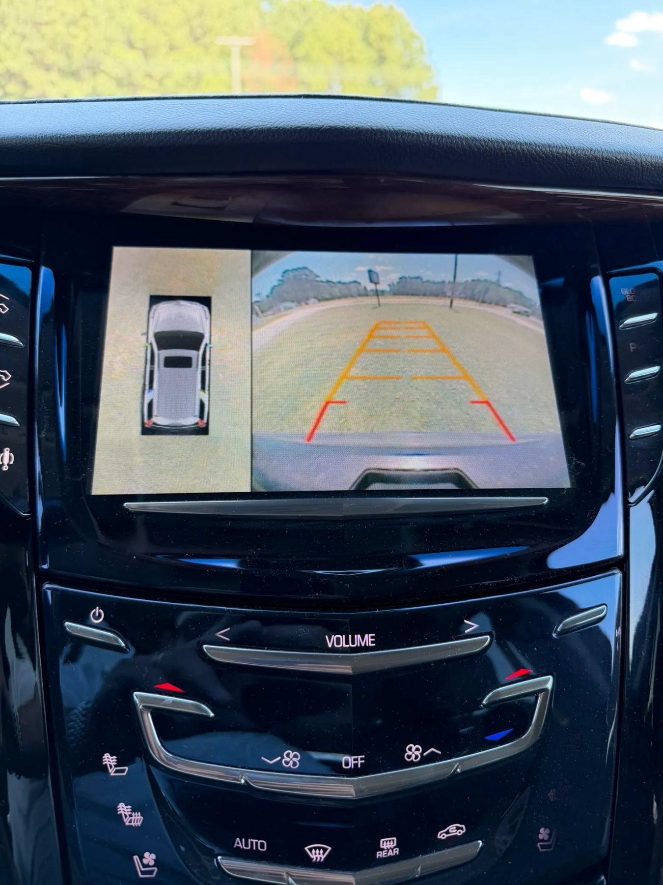 Used 2015 Cadillac Escalade ESV Premium AWD/4WD image 16